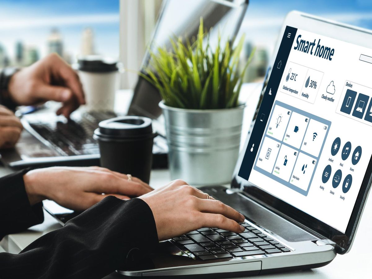 Optymalizacja treści na stronie firmowej – kompleksowy poradnik SEO